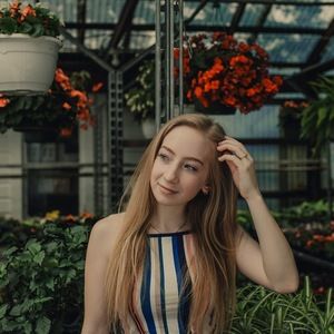 Meet your Posher, Mallory